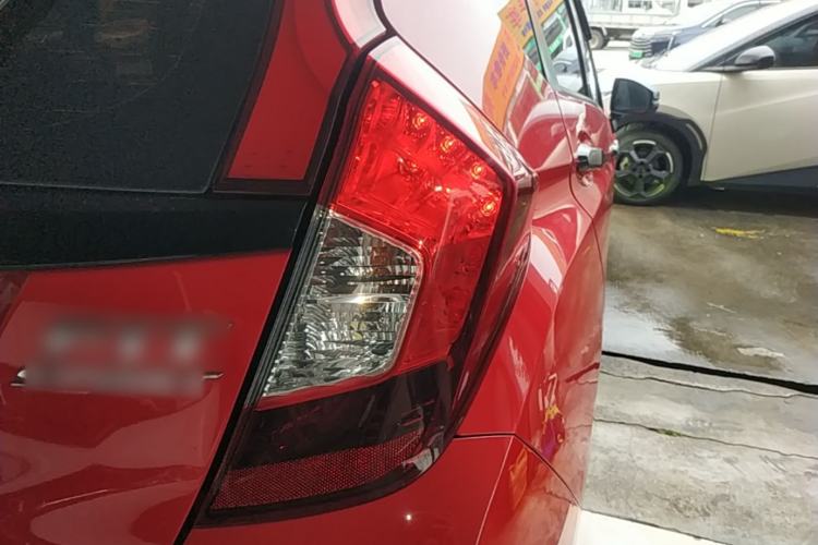 Used Honda Fit 2018 1.5L CVT Trendy Run+ Edition Right Rear Taillight