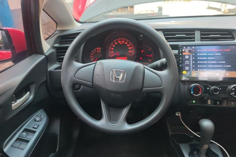 Used Honda Fit 2018 1.5L CVT Comfort Sunroof Version Steering Wheel