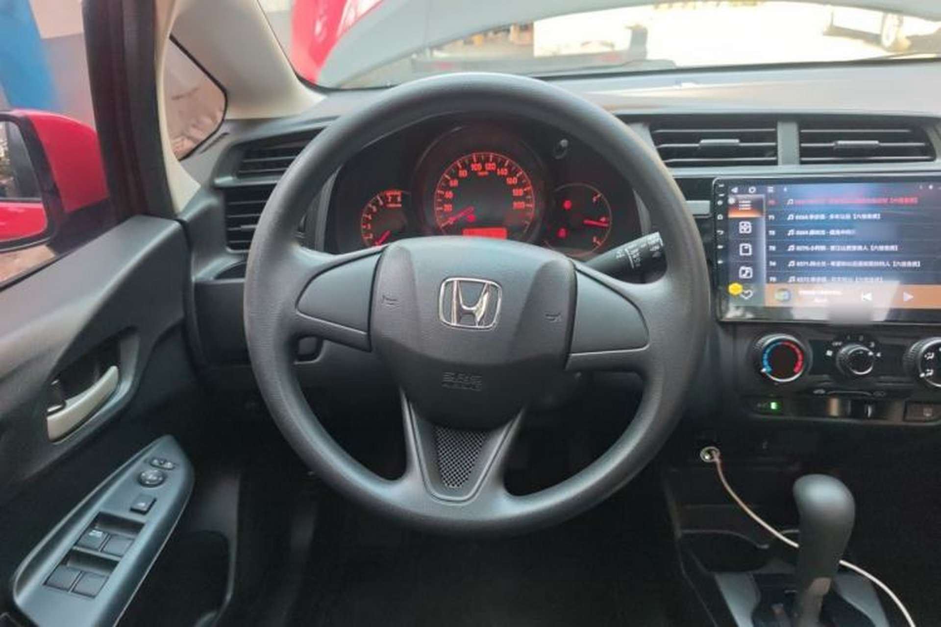 Used Honda Fit 2018 1.5L CVT Comfort Sunroof Version Steering Wheel