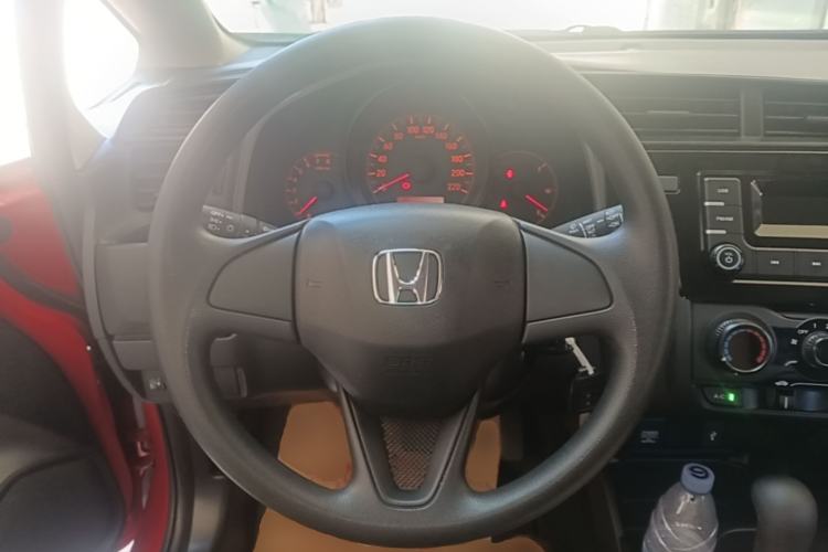 Used Honda Fit 2018 1.5L CVT Comfort Sunroof Version Steering Wheel