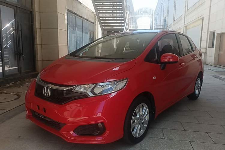 Used Honda Fit 2018 1.5L CVT Comfort Sunroof Version Guazi used car, China used car export, Used car for sale, Used  cars, Cheapest cars for sale