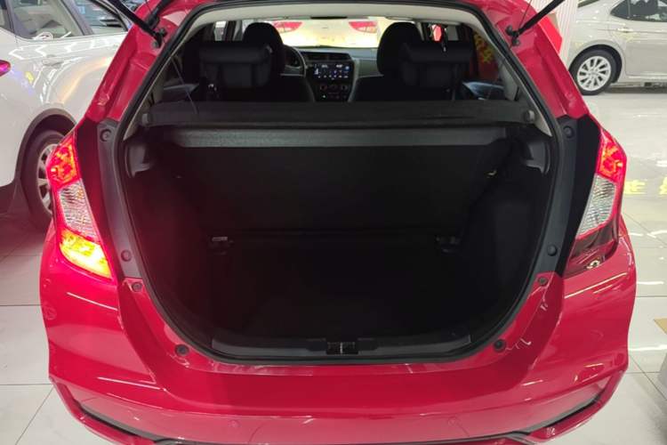 Used Honda Fit 2018 1.5L CVT Comfort Sunroof Version Trunk