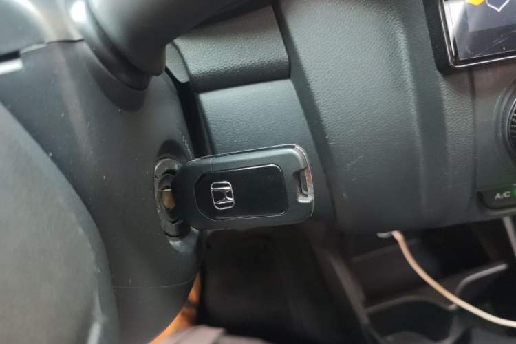 Used Honda Fit 2018 1.5L CVT Comfort Sunroof Version Vehicle Key