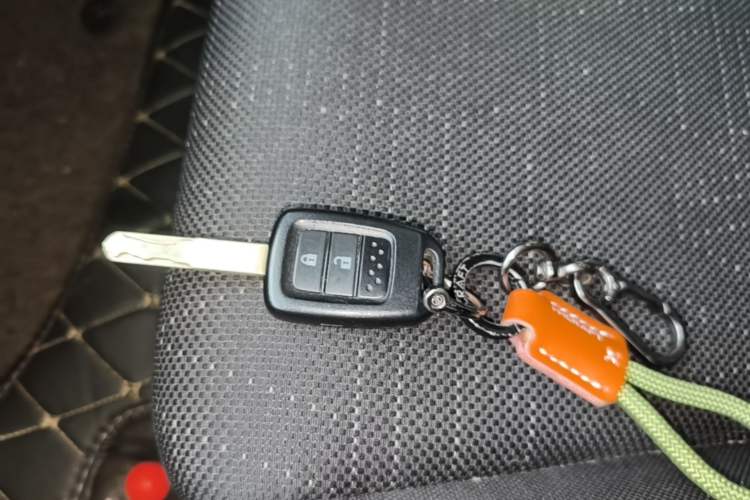 Used Honda Fit 2018 1.5L CVT Comfort Sunroof Version Vehicle Key