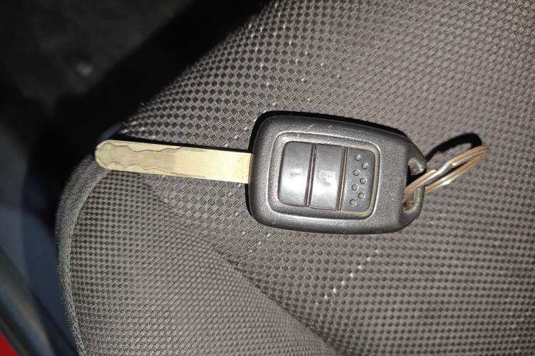 Used Honda Fit 2018 1.5L CVT Comfort Sunroof Version Vehicle Key