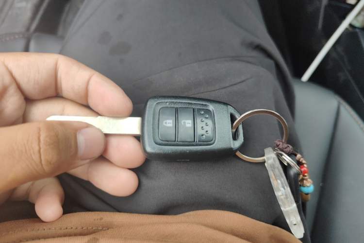 Used Honda Fit 2018 1.5L CVT Comfort Sunroof Version Vehicle Key