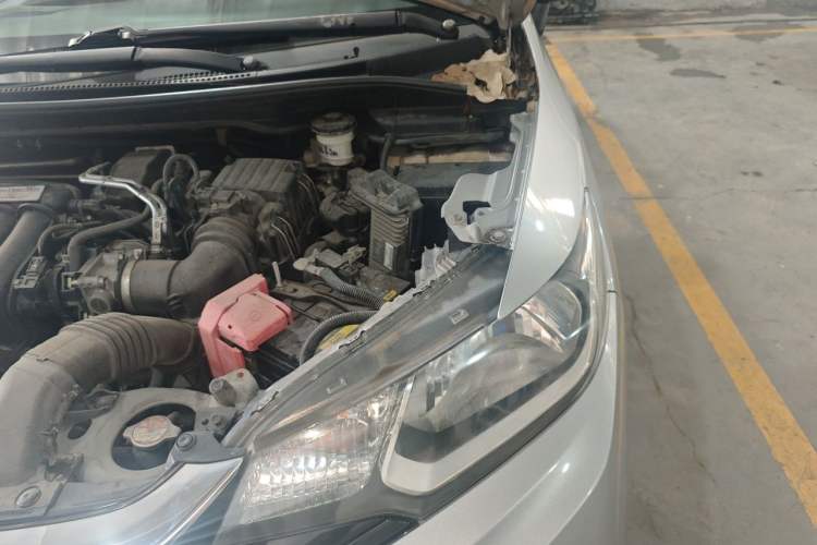 Used Honda Fit 2018 1.5L CVT Comfort Sunroof Version Engine Bay Left