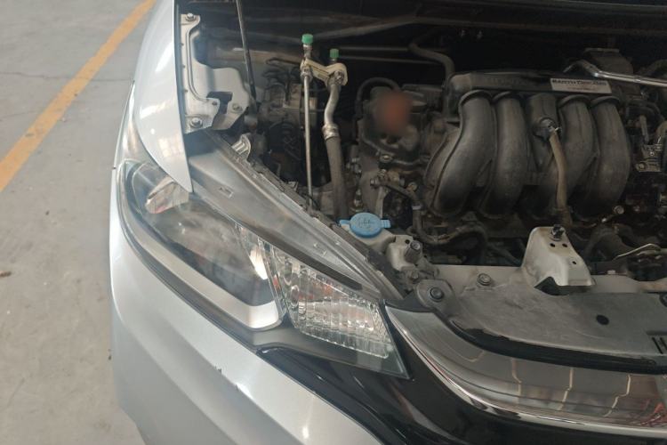Used Honda Fit 2018 1.5L CVT Comfort Sunroof Version Engine Bay Right