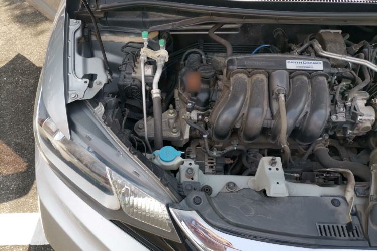 Used Honda Fit 2018 1.5L CVT Comfort Sunroof Version Engine Bay Right