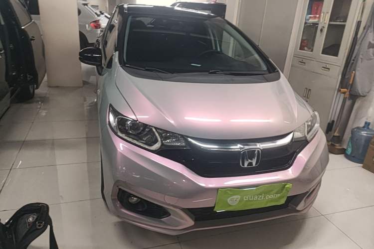 Used Honda Fit 2018 1.5L CVT Comfort Version Front Right 45 Deg