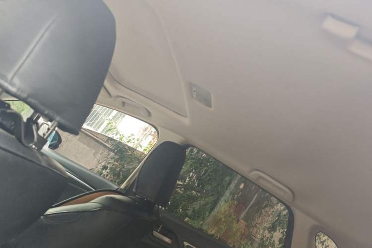 Used Honda Fit 2018 1.5L CVT Trendy Run+ Edition Headliner