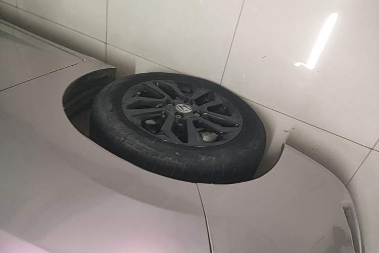 Used Honda Fit 2018 1.5L CVT Comfort Version Left Front Wheel Hub
