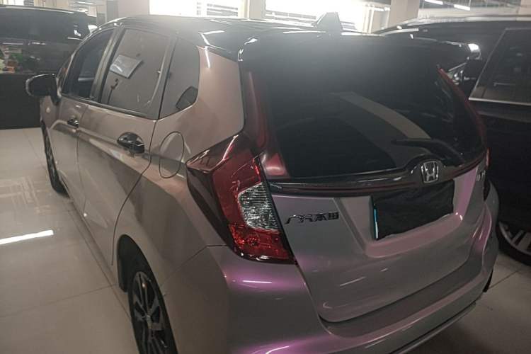 Used Honda Fit 2018 1.5L CVT Comfort Version Rear Left 45 Deg