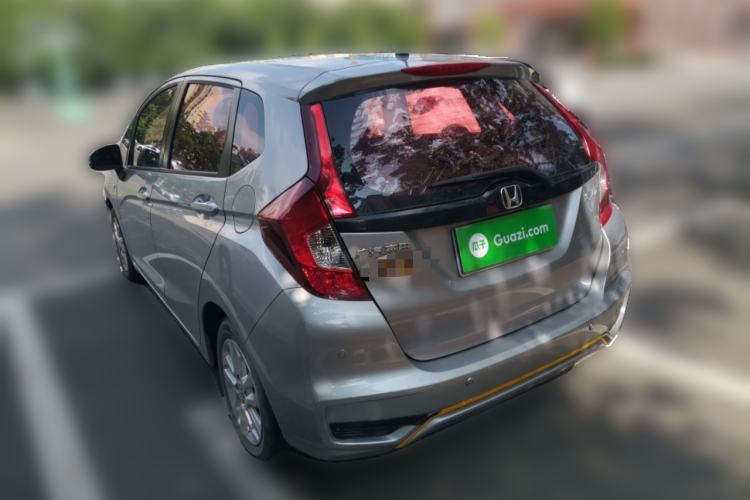 Used Honda Fit 2018 1.5L CVT Comfort Sunroof Version Rear Left 45 Deg