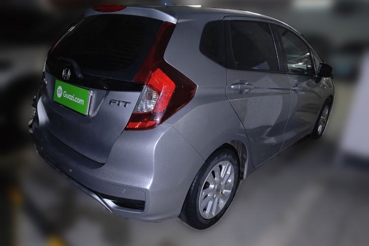 Used Honda Fit 2018 1.5L CVT Comfort Sunroof Version Rear Right 45 Deg