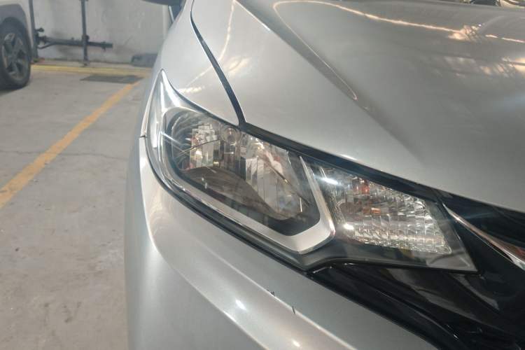 Used Honda Fit 2018 1.5L CVT Comfort Sunroof Version Right Front Headlight