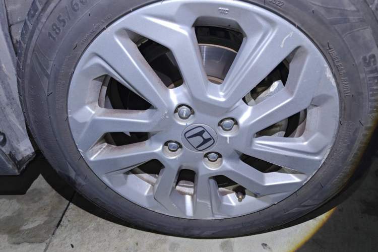 Used Honda Fit 2018 1.5L CVT Comfort Sunroof Version Right Front Wheel Hub