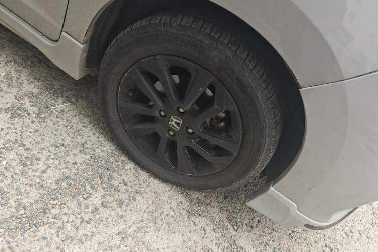 Used Honda Fit 2018 1.5L CVT Trendy Run+ Edition Right Front Wheel Hub