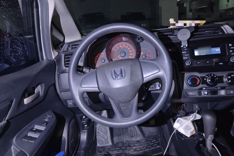 Used Honda Fit 2018 1.5L CVT Comfort Sunroof Version Steering Wheel