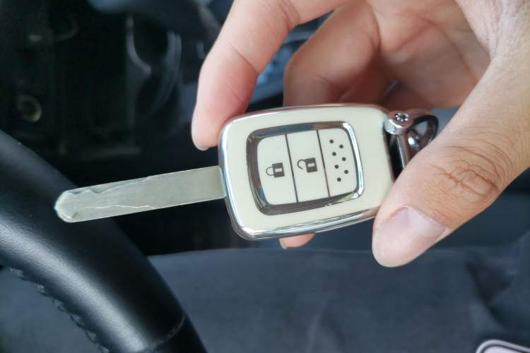 Used Honda Fit 2018 1.5L CVT Comfort Sunroof Version Vehicle Key