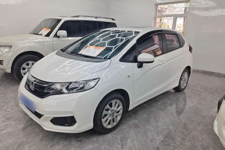 Used Honda Fit 2018 1.5L CVT Comfort Sunroof Version Guazi used car, China used car export, Used car for sale, Used cars, Cheapest cars for sale