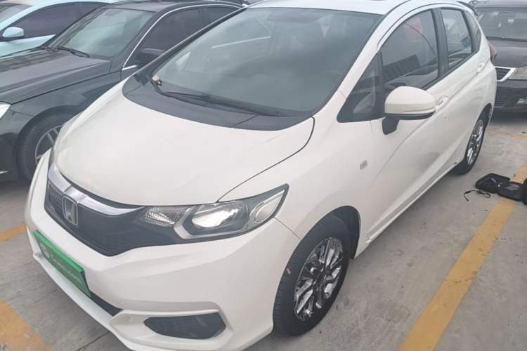 Honda Fit 2018 1.5L CVT Comfort Sunroof Version usado Guazi used car, China used car export, Used car for sale, Used cars, Cheapest cars for sale