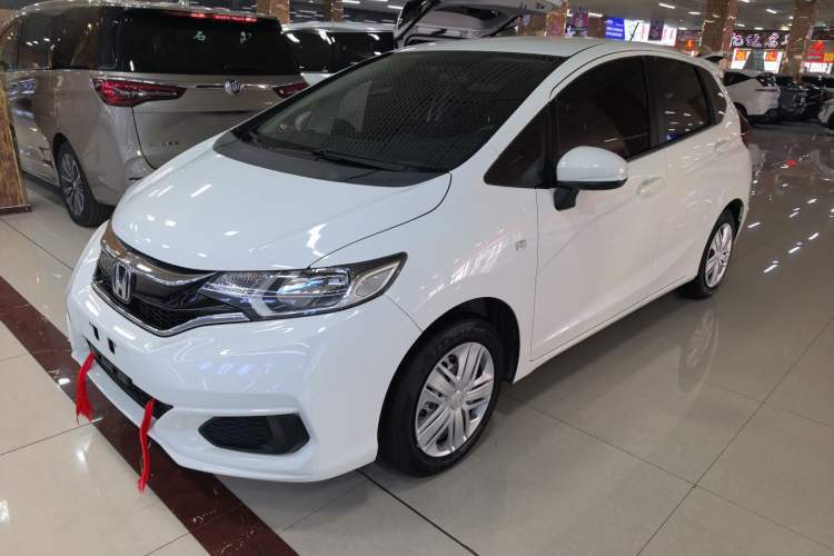 Used Honda Fit 2018 1.5L CVT Comfort Version Guazi used car, China used car export, Used car for sale, Used cars, Cheapest cars for sale