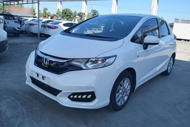 Ojetý Honda Fit 2018 1.5L CVT Comfort Sunroof Version