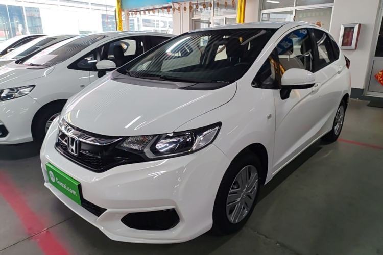 Used Honda Fit 2018 1.5L CVT Comfort Version Guazi used car, China used car export, Used car for sale, Used Honda cars, Cheapest cars for sale
