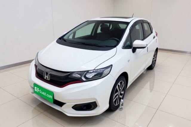 Ojetý Honda Fit 2018 1.5L CVT Comfort Sunroof Version