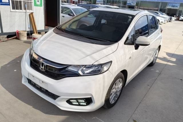Used Honda Fit 2018 1.5L CVT Comfort Sunroof Version