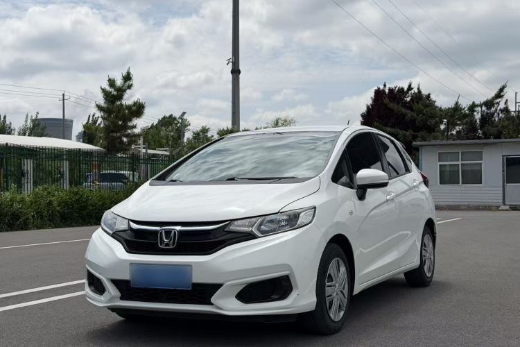 Used Honda Fit 2018 1.5L CVT Comfort Version Guazi used car, China used car export, Used car for sale, Used cars, Cheapest cars for sale