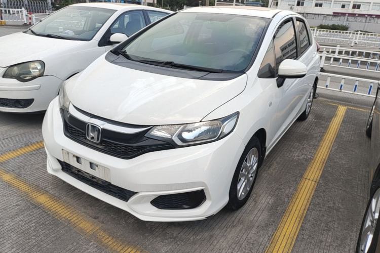 Used Honda Fit 2018 1.5L CVT Comfort Sunroof Version Guazi used car, China used car export, Used car for sale, Used cars, Cheapest cars for sale