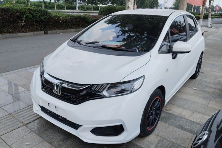 Honda Fit 2018 1.5L CVT Comfort Version с пробегом Guazi used car, China used car export, Used car for sale, Used cars, Cheapest cars for sale