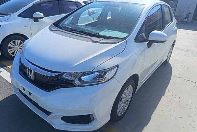 Used Honda Fit 2018 1.5L CVT Comfort Sunroof Version