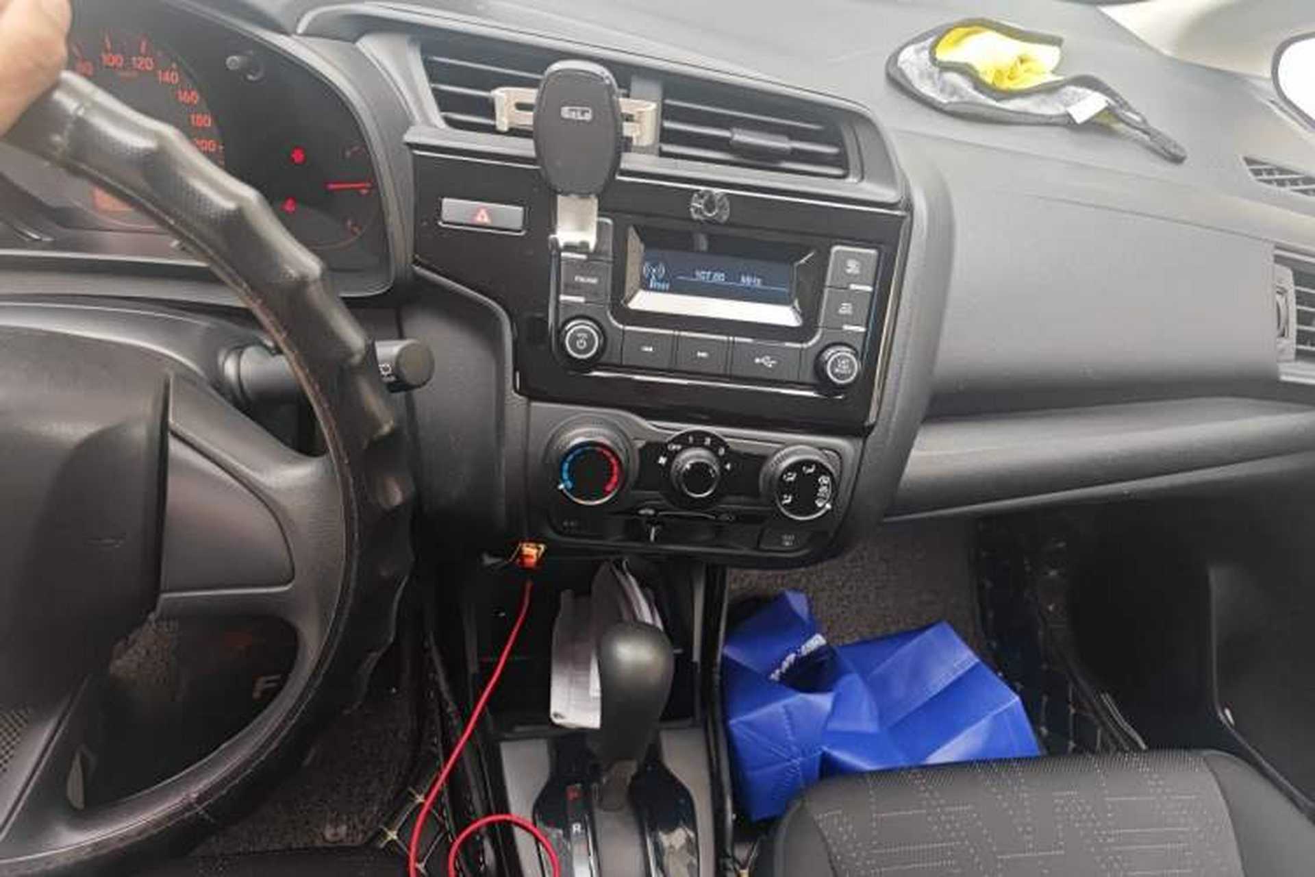 Used Honda Fit 2018 1.5L CVT Comfort Version Audio And AC Panel