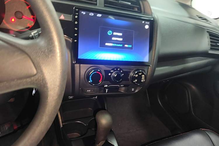 Used Honda Fit 2018 1.5L CVT Comfort Sunroof Version Audio And AC Panel