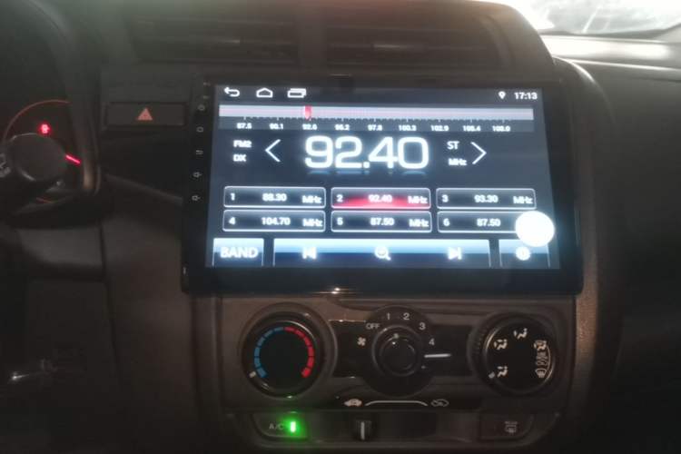 Used Honda Fit 2018 1.5L CVT Comfort Sunroof Version Audio And AC Panel