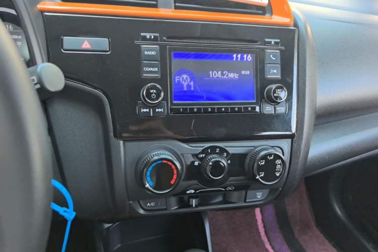 Used Honda Fit 2018 1.5L CVT Comfort Version Audio And AC Panel
