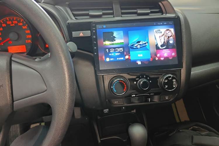 Used Honda Fit 2018 1.5L CVT Comfort Version Audio And AC Panel