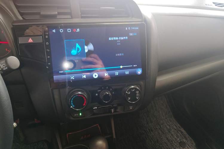 Used Honda Fit 2018 1.5L CVT Comfort Version Audio And AC Panel