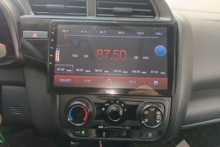 Used Honda Fit 2018 1.5L CVT Comfort Version Audio And AC Panel