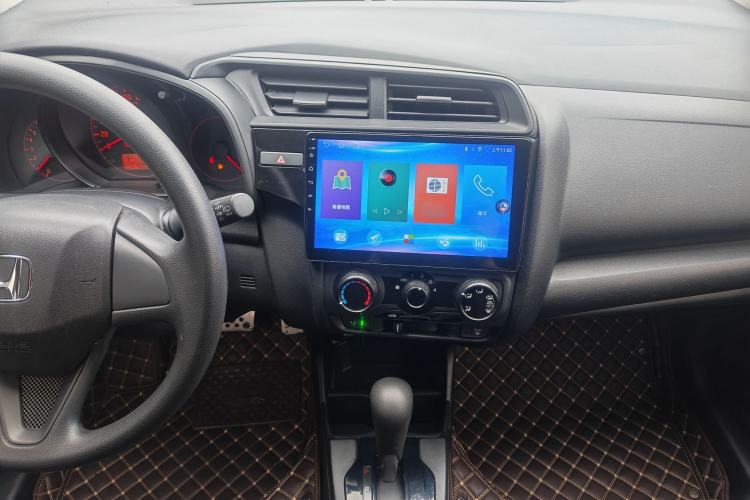 Used Honda Fit 2018 1.5L CVT Comfort Version Audio And AC Panel