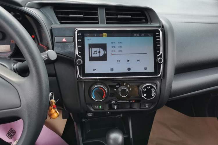 Used Honda Fit 2018 1.5L CVT Comfort Version Audio And AC Panel