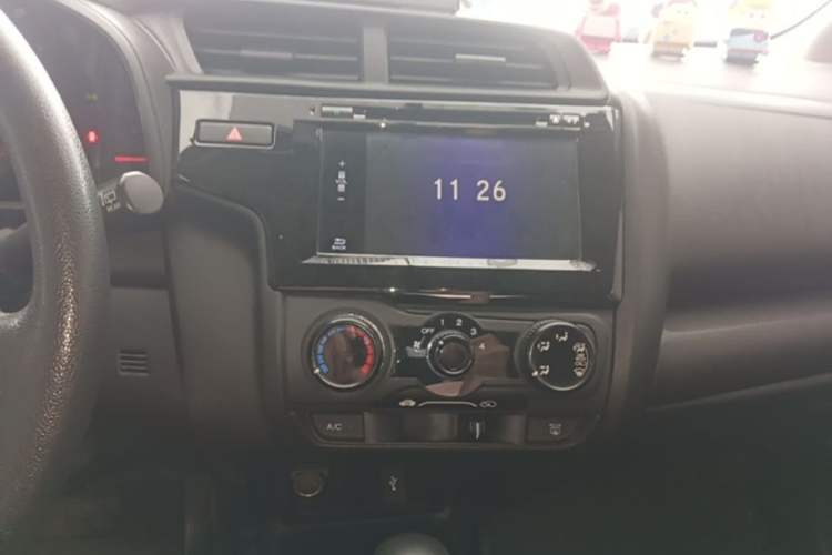 Used Honda Fit 2018 1.5L CVT Comfort Version Audio And AC Panel