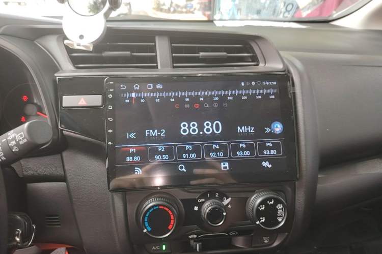 Used Honda Fit 2018 1.5L CVT Comfort Version Audio And AC Panel