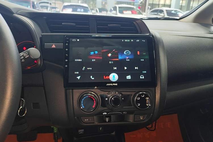 Used Honda Fit 2018 1.5L CVT Comfort Version Audio And AC Panel