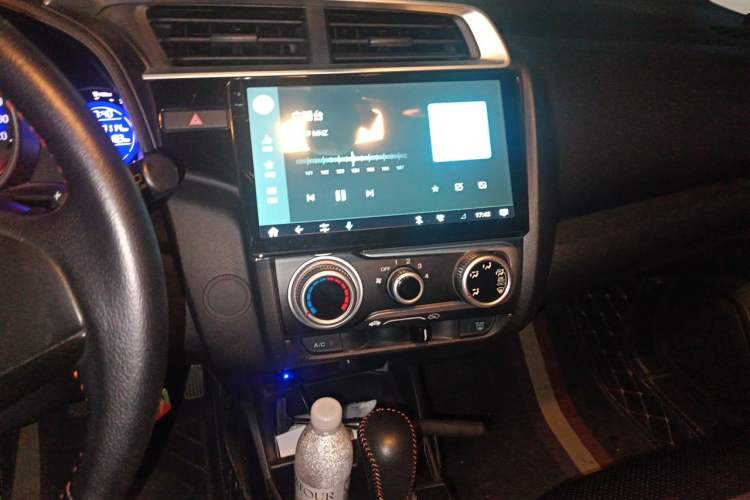 Used Honda Fit 2018 1.5L CVT Trendy Run+ Edition Audio And AC Panel