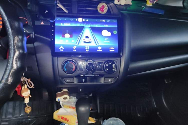 Used Honda Fit 2018 1.5L CVT Comfort Sunroof Version Audio And AC Panel
