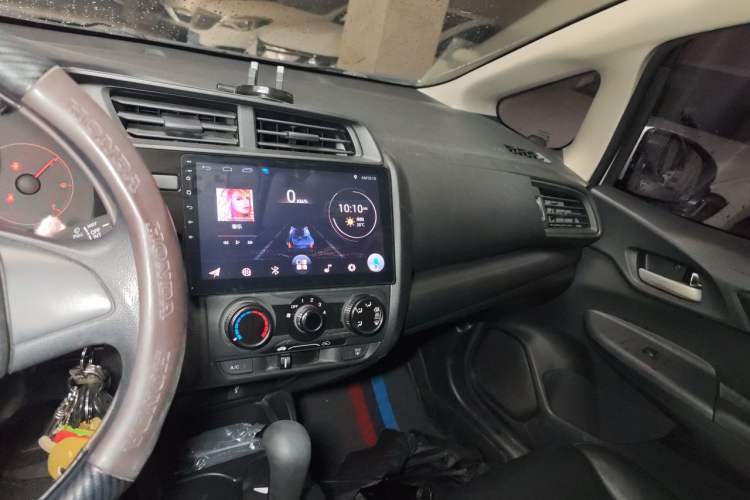 Used Honda Fit 2018 1.5L CVT Comfort Sunroof Version Audio And AC Panel